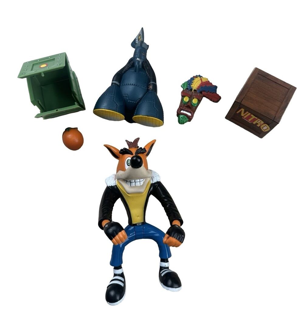 Vintage ReSaurus Crash Bandicoot Action Figure Accessories Lot